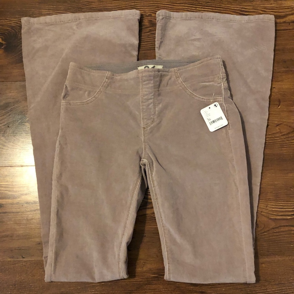 Free People- Pull on Corduroy Pants Flare. Violet NWT